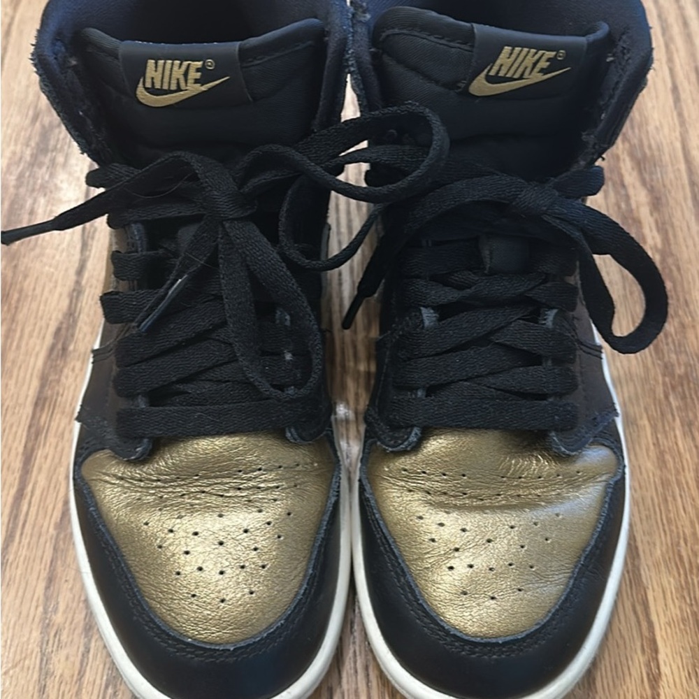 3Y Air Jordan 1 Retro High OG Sneakers